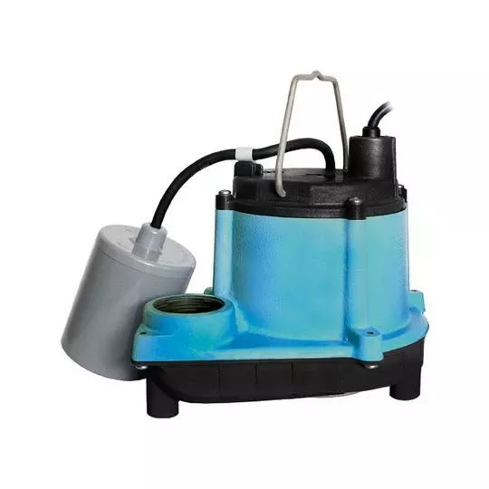 Little Giant Automatic Submersible Sump Pump 1/3 HP With A 10′ Cord
